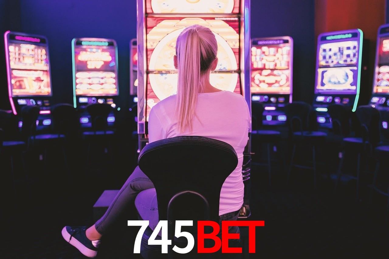 Live Casino 745bet